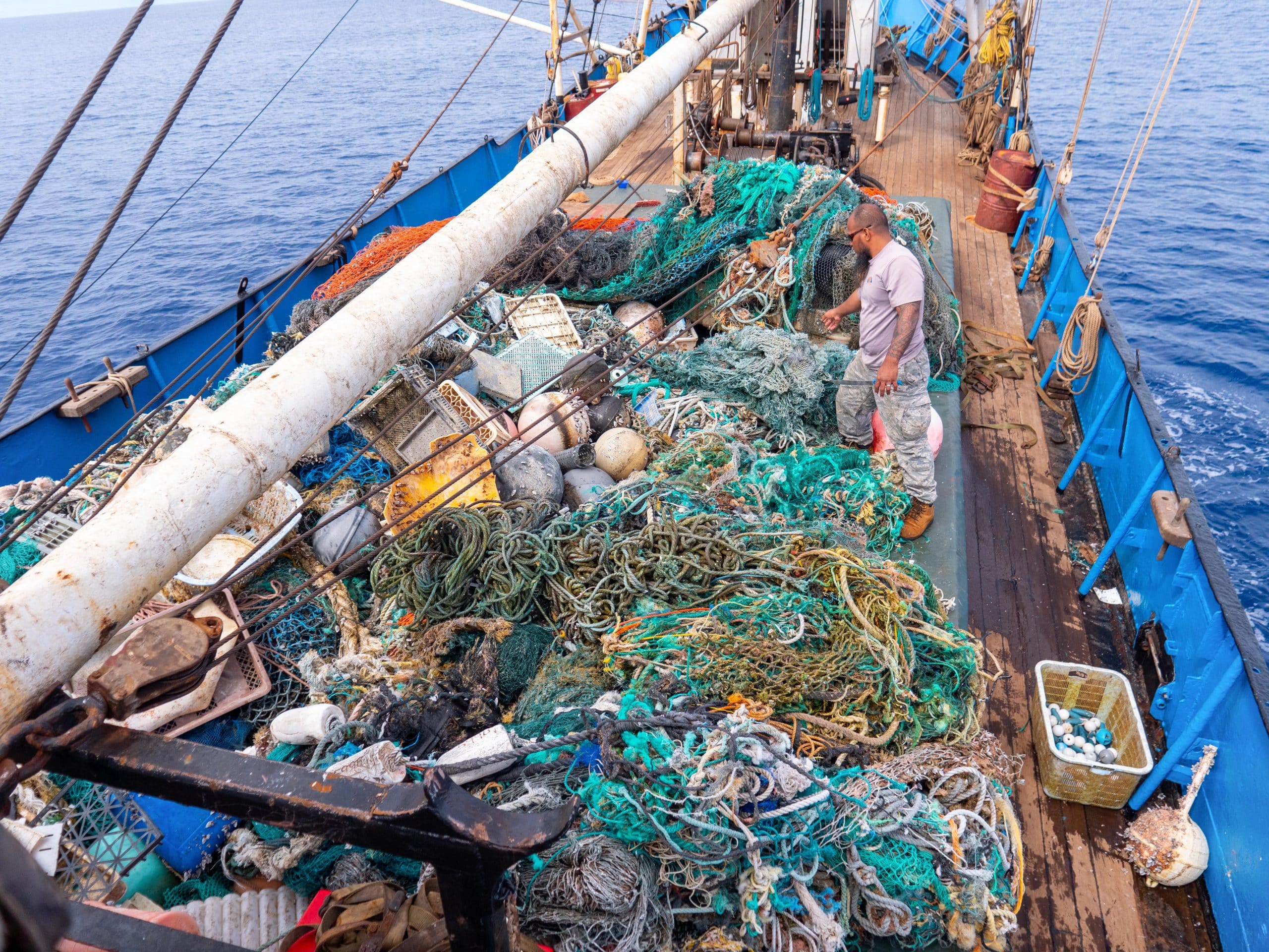 Record number of nets fished out in the open ocean! – video