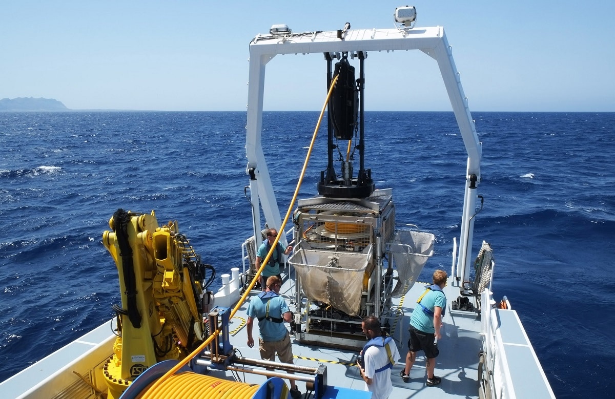 Archaeologists on the research vessel