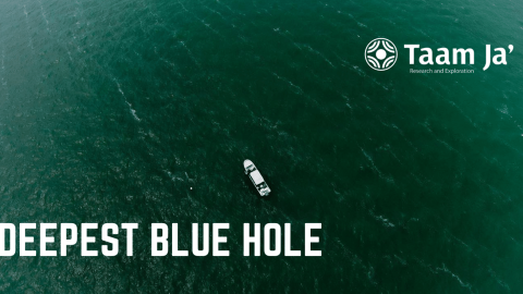 The Deepest Blue hole in the world was discovered in Mexico!