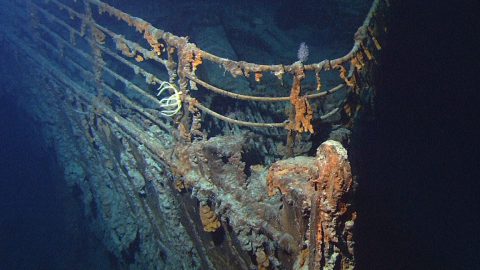 A Submarine Taking Tourists to Titanic Wreck Has Gone Missing