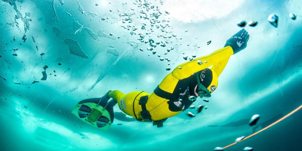 A new world record in freediving under ice!