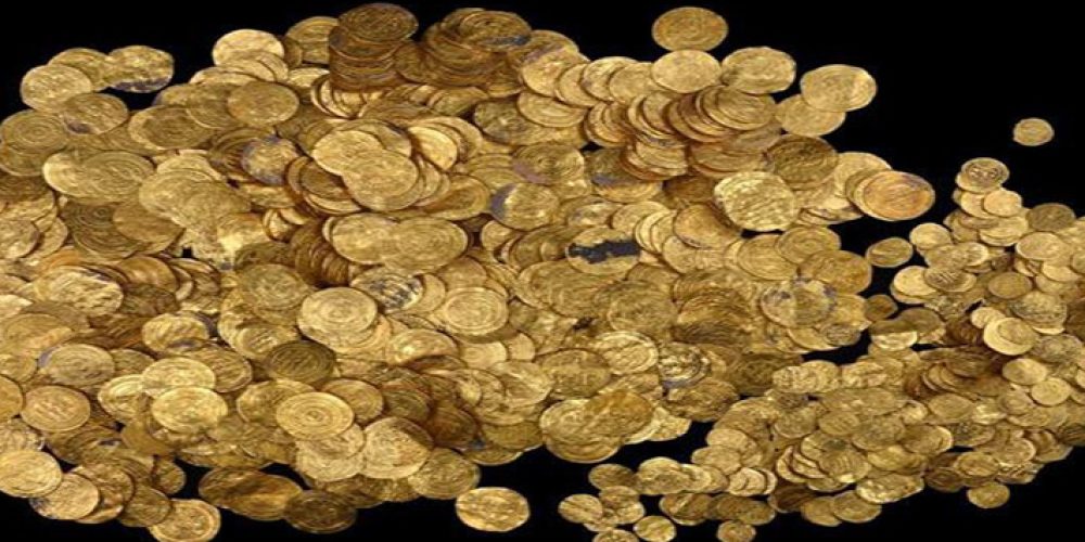 Amazing treasure found by divers in Israel!