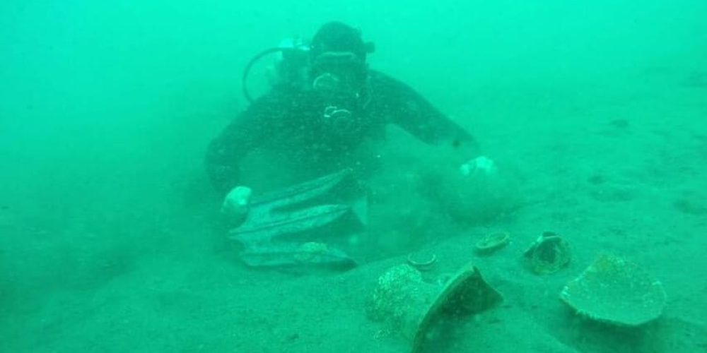 Ancient Roman ship ram found in Neapolitan harbour