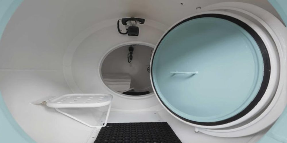 DAN raises funds to develop decompression chamber network