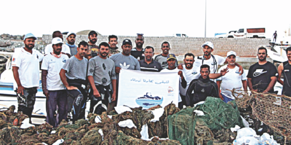 Divers have fished out 4 tonnes of rubbish from the waters surrounding Masirah Island