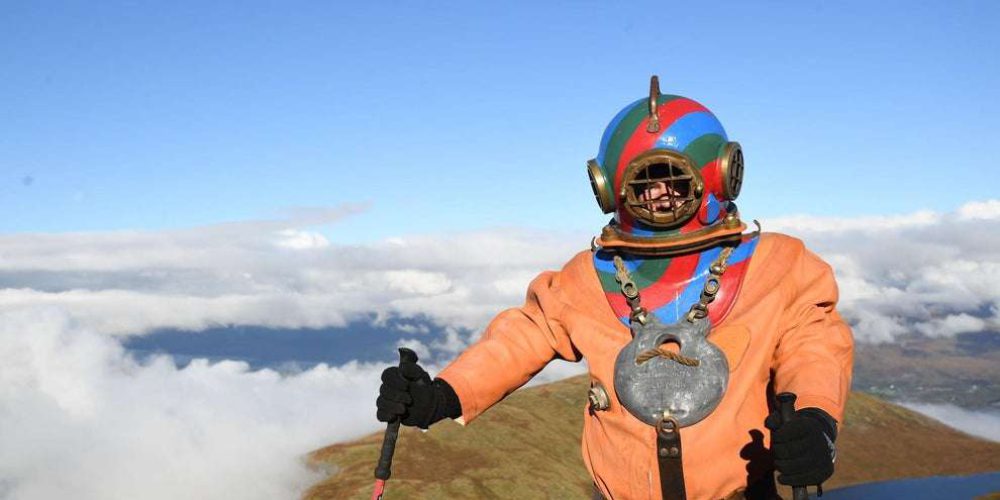 Expedition to the “Three Peaks” in the costume of a classical diver