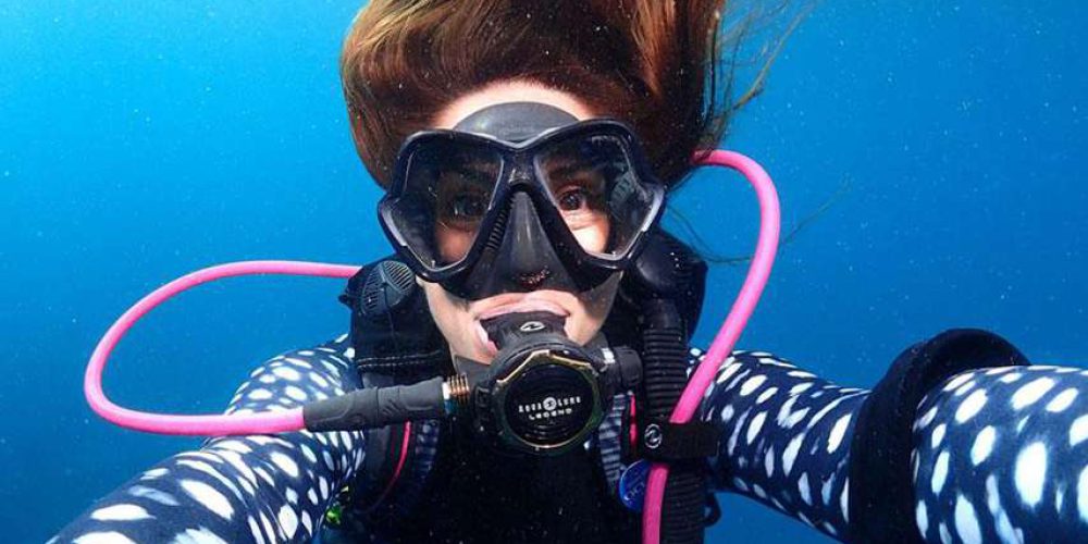 PADI and GoPro organise Underwater Selfie Day