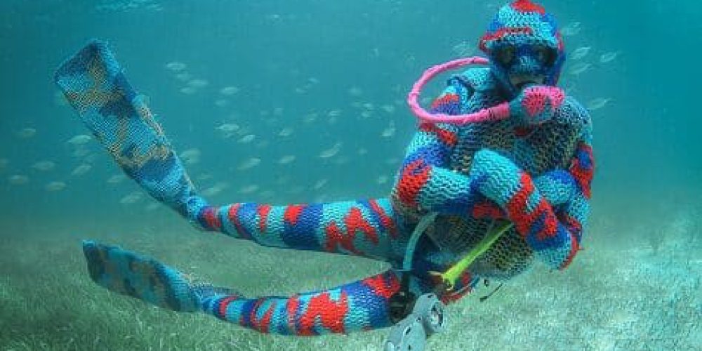 Underwater crochet for a good cause