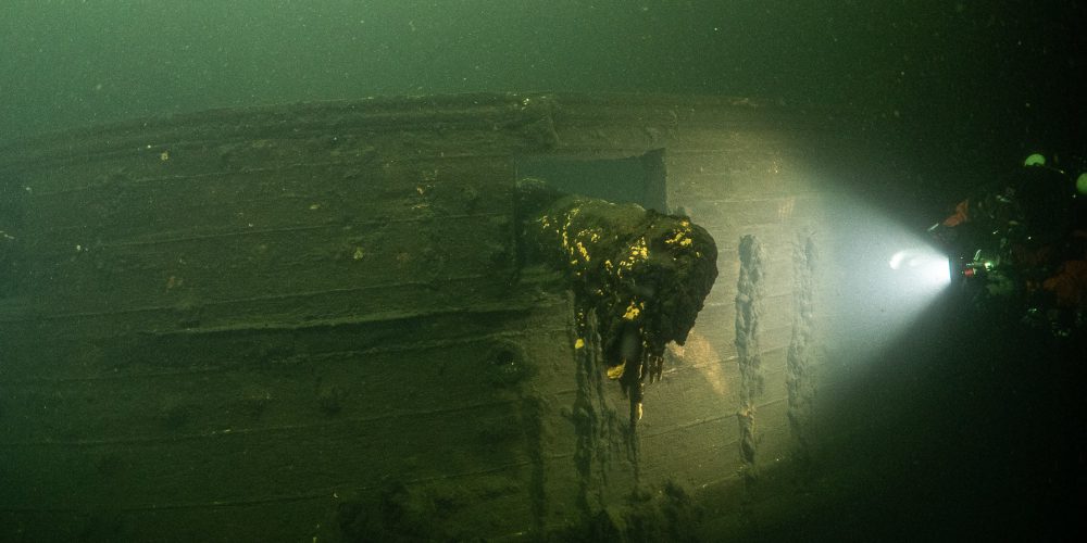 Wreck of an unidentified sailing ship from the 18th century